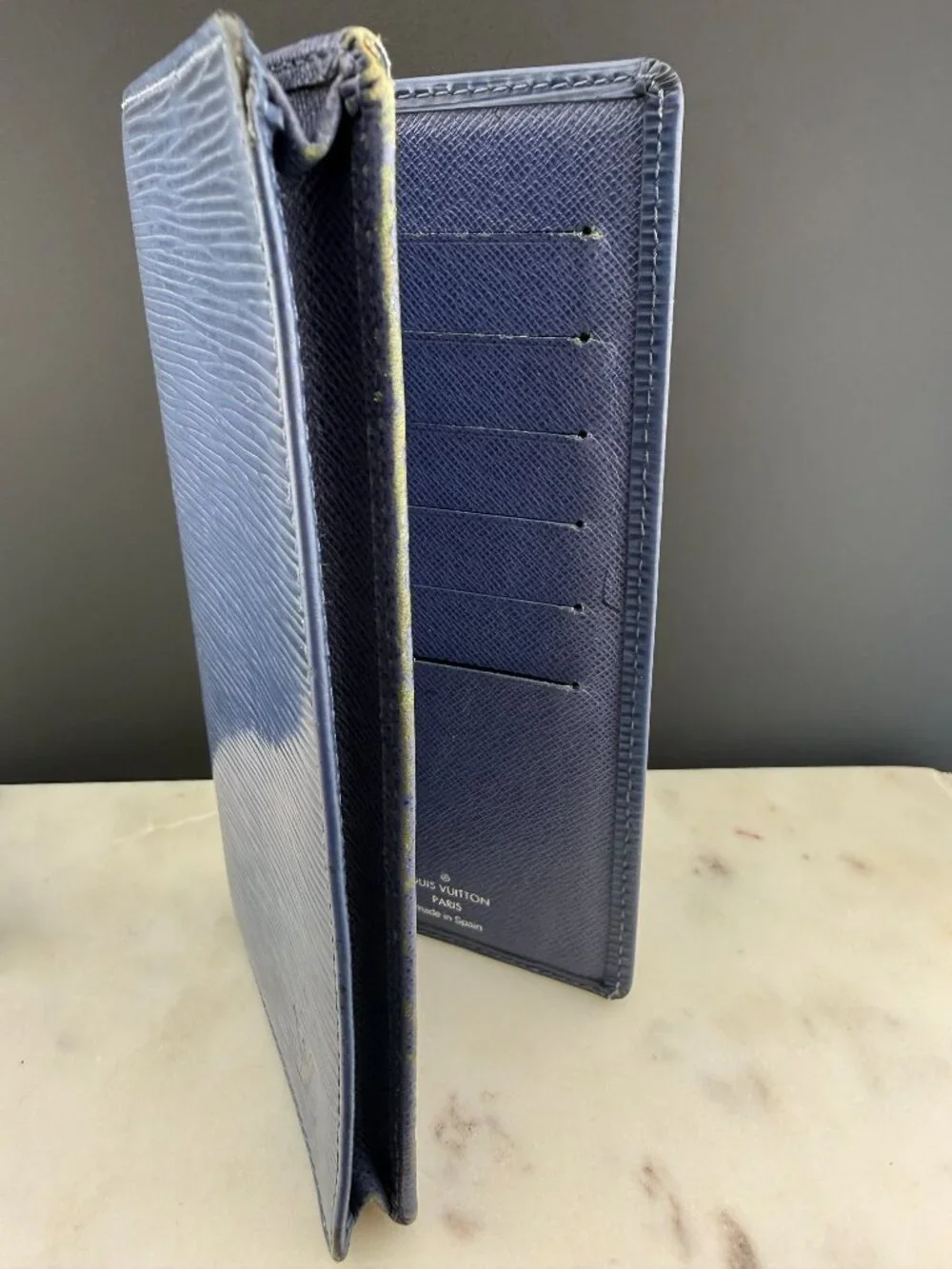 Louis Vuitton classic louis